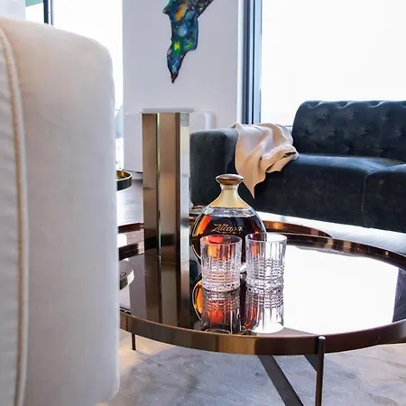 Apartment Royal Pearl Collection *